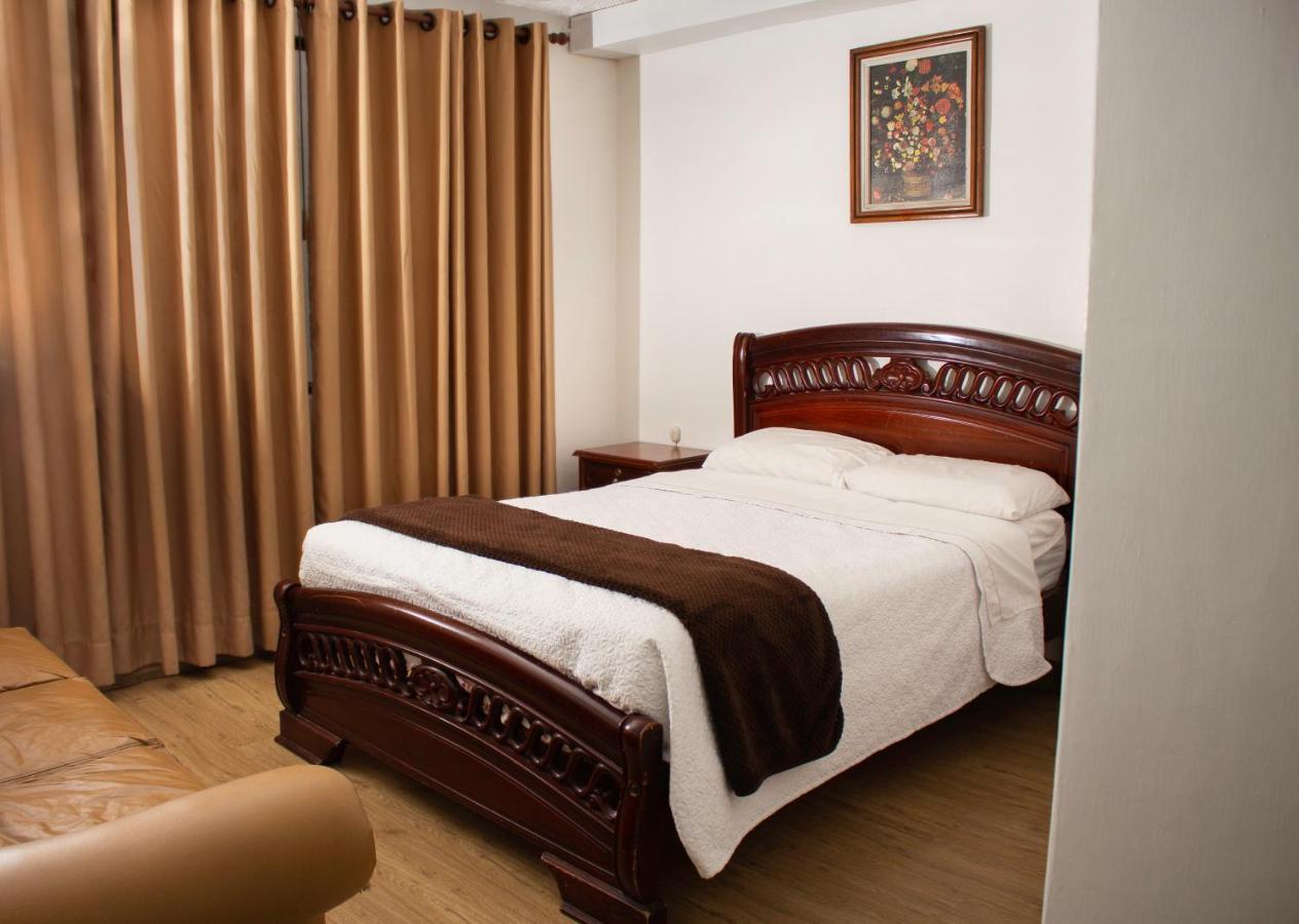 Hotel Cisne Cuenca Exterior photo