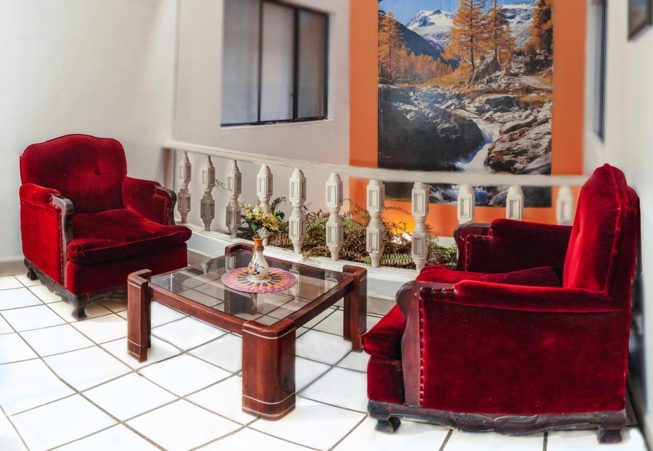 Hotel Cisne Cuenca Exterior photo