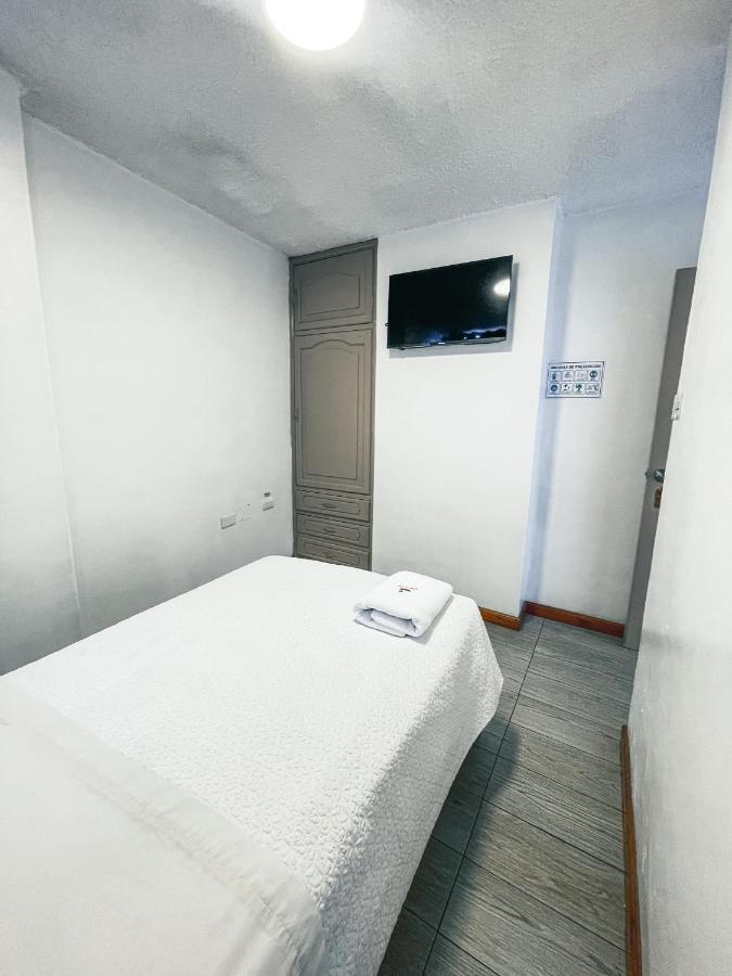 Hotel Cisne Cuenca Exterior photo